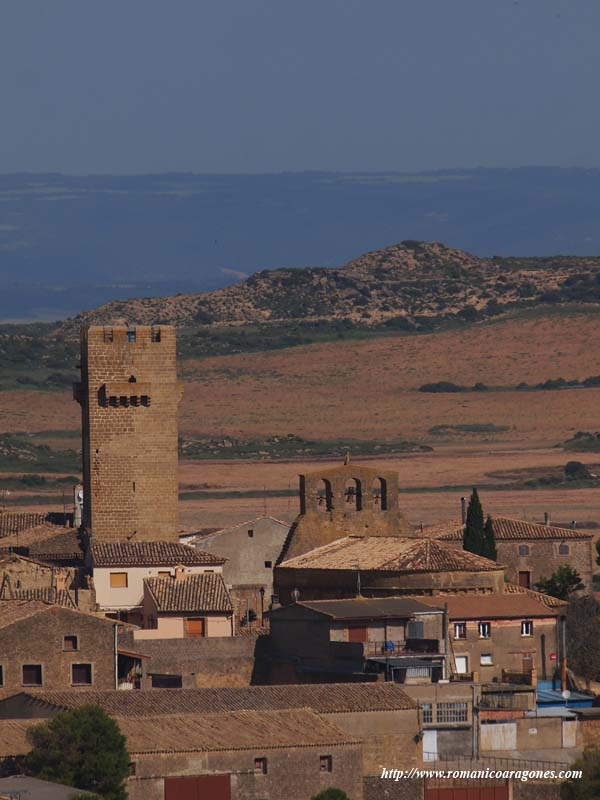 VISTA ESTE DE LA CABECERA, RECRECIDA  Y CON SACRISTA ADOSADA AL NORTE